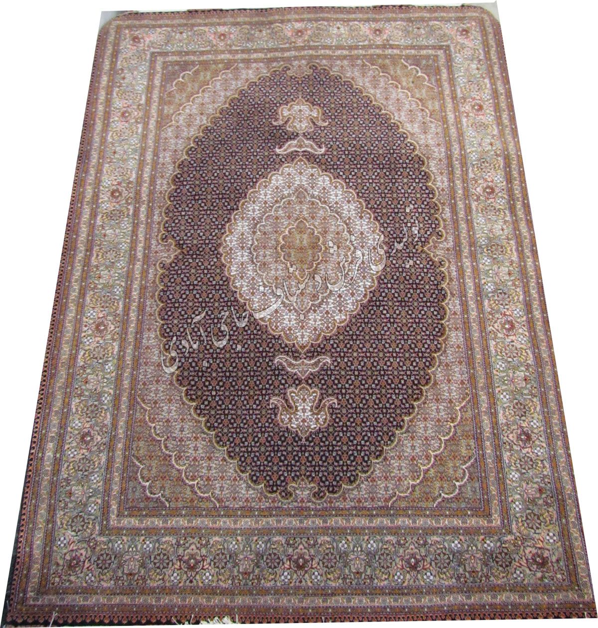 ریز ماهی  فرش دستباف حاجی آبادی