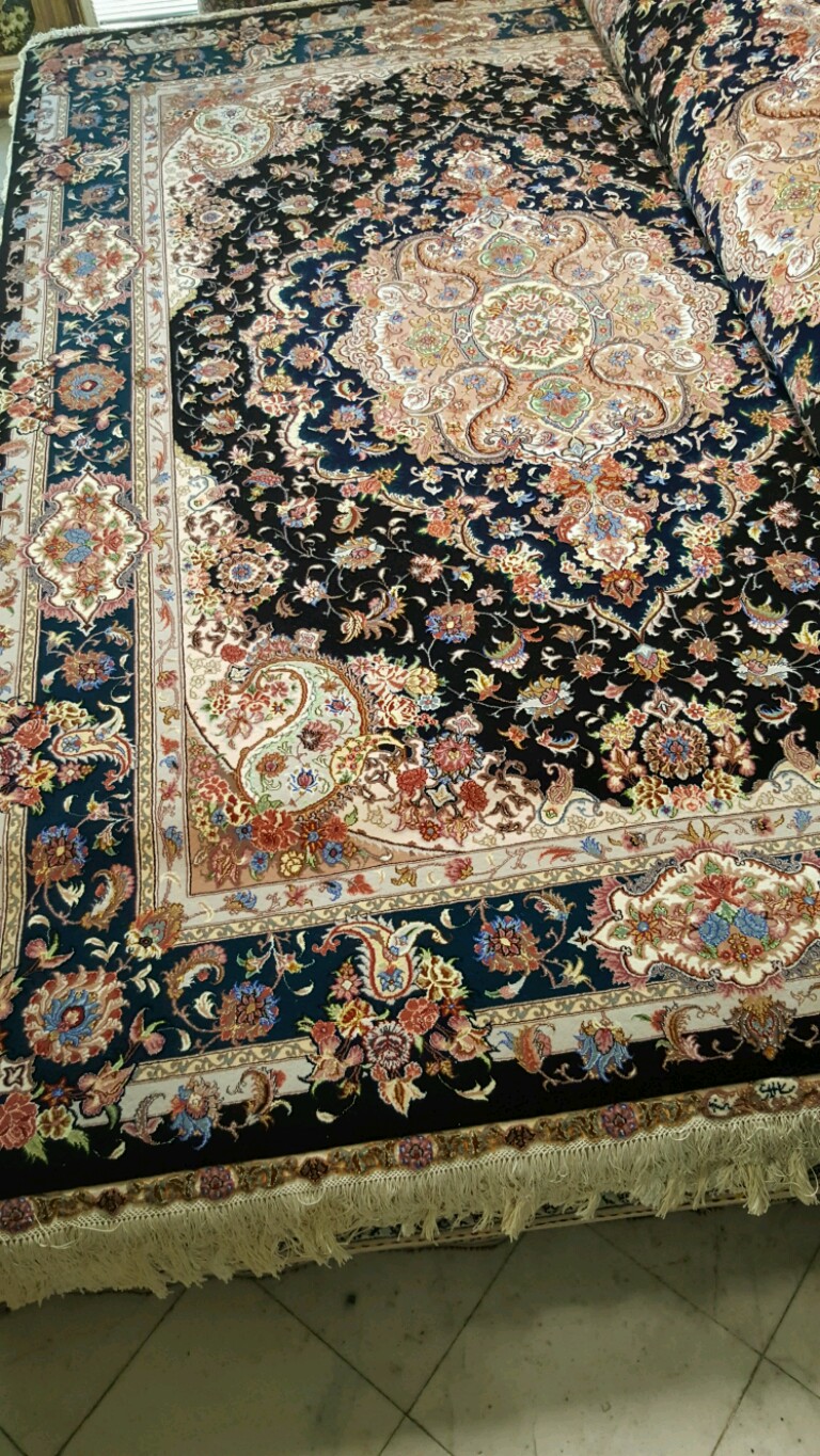 طرح سالاری  فرش دستباف حاجی آبادی