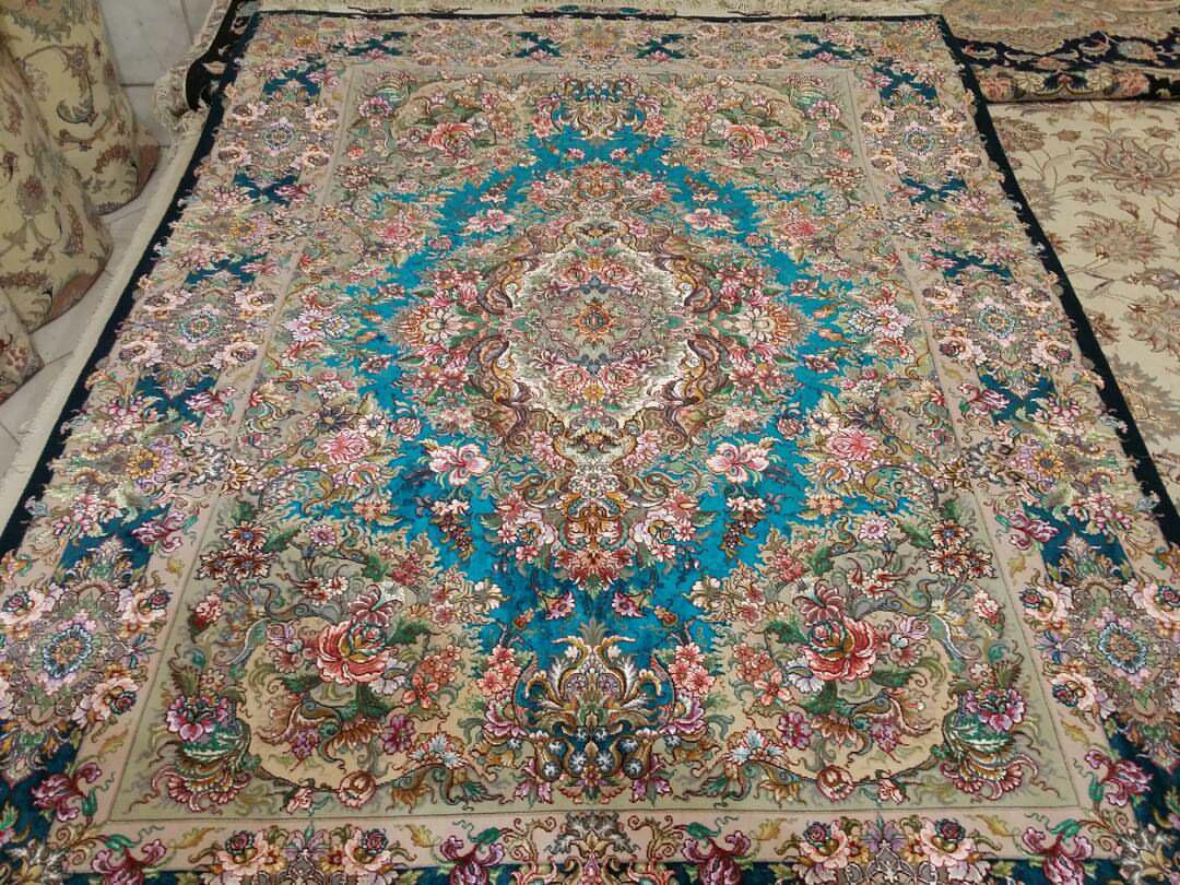 خطیب تبریز فرش دستباف حاجی آبادی