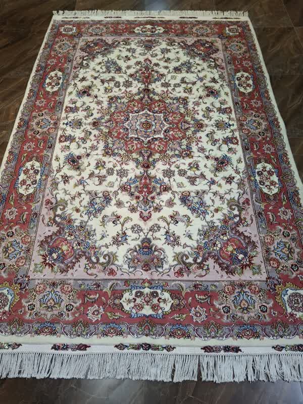 فرش دستباف 6متری طرح لچک ترنج (5009) فرش دستباف حاجی آبادی